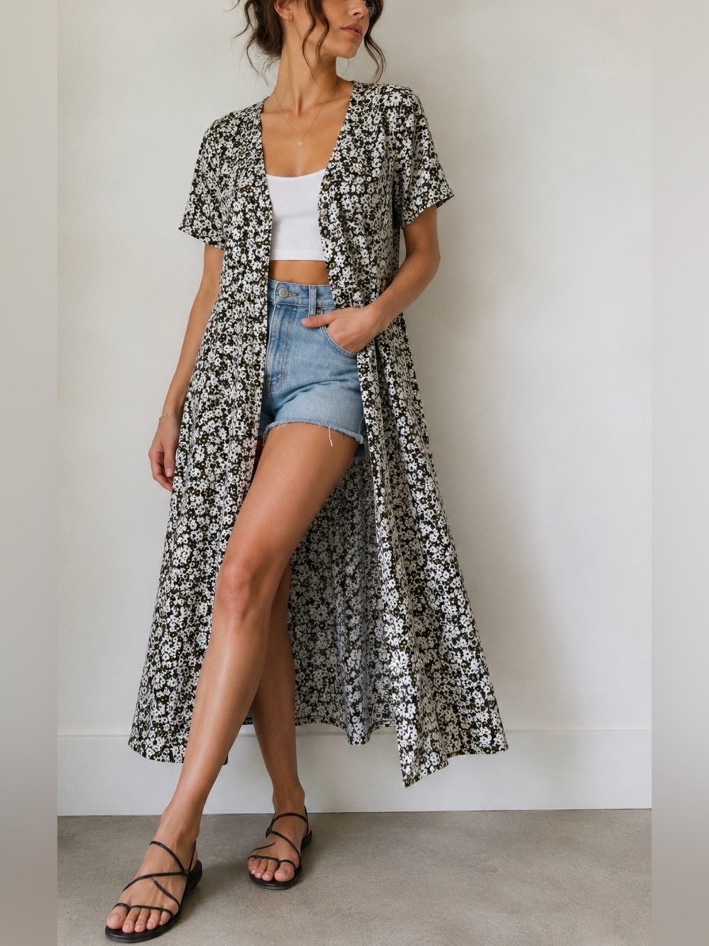 Levi’s Floral Button Front Midi Dress Daisy Print Black & White Cottagecore